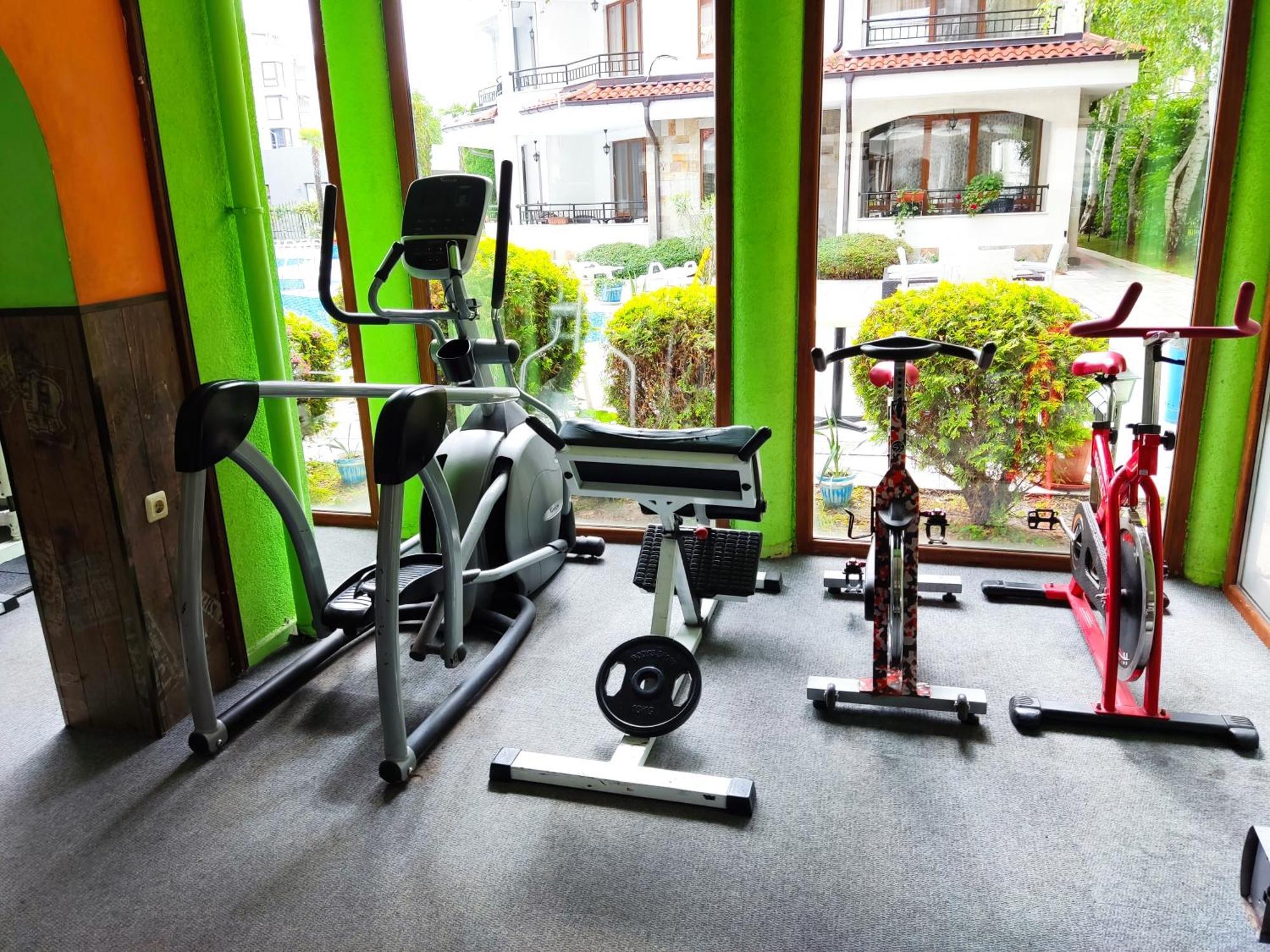 Charis Cozy Family Apart At Sun Village Complex Close To The Beach Pantai Sunny Luaran gambar